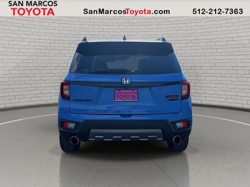 Used 2024 Honda Passport TrailSport image 6