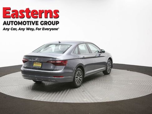 Used 2020 Volkswagen Jetta SE w/ SE Cold Weather Package image 42