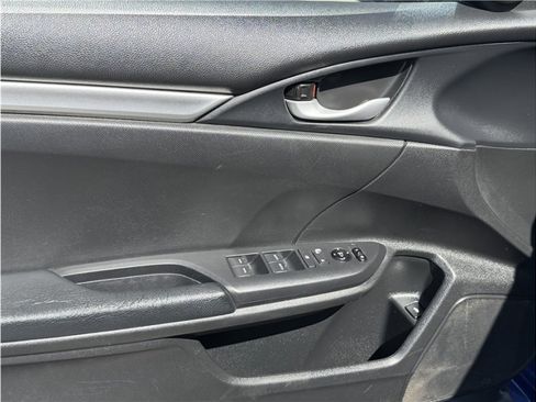 Used 2020 Honda Civic Sport image 13