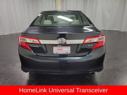 Used 2012 Toyota Camry XLE w/ Leather Pkg FWD image 7