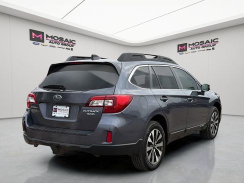 Used 2016 Subaru Outback 3.6R Limited image 4