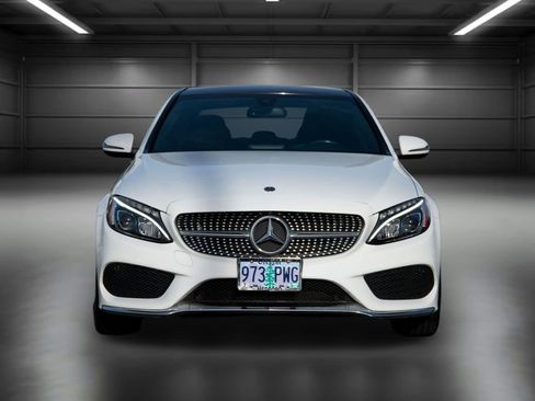 Used 2018 Mercedes-Benz C 300 4MATIC Sedan image 2