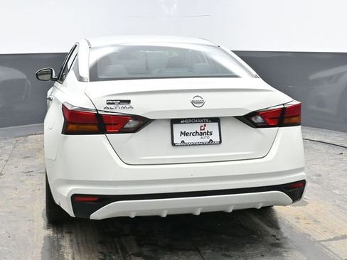 Used 2021 Nissan Altima 2.5 S image 5
