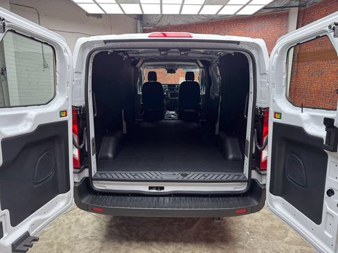 Used 2024 Ford Transit 150 Low Roof AWD w/ Exterior Upgrade Package image 26