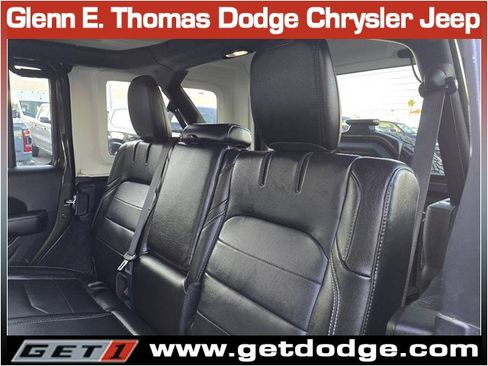 Used 2021 Jeep Wrangler Unlimited Sahara image 24