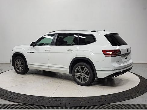 Used 2018 Volkswagen Atlas SE w/ R-Line Package AWD/4WD image 5