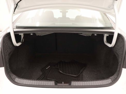 Used 2025 Volkswagen Jetta S image 19