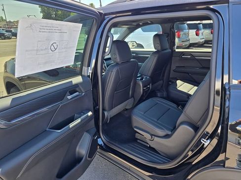 New 2026 GMC Acadia Elevation w/ Black Edition AWD/4WD image 14