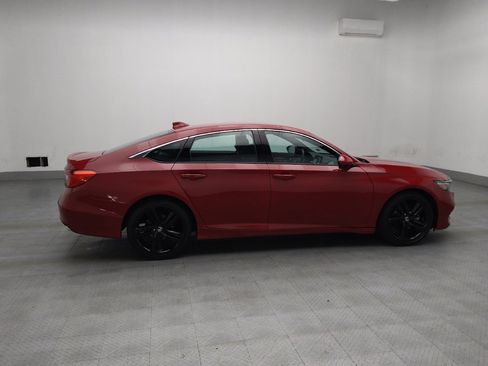 Used 2018 Honda Accord Sport image 10