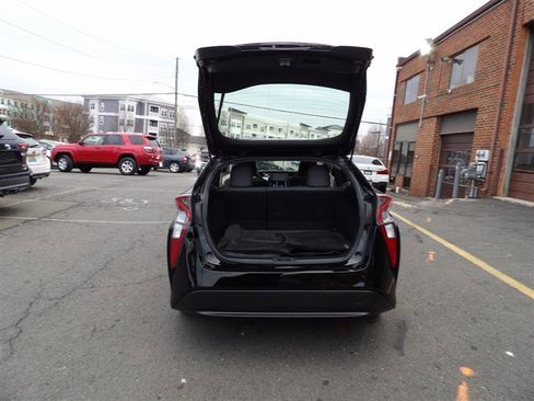 Used 2016 Toyota Prius image 10