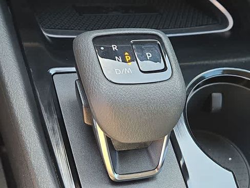 Used 2024 Nissan Rogue SL w/ SL Premium Package FWD image 31