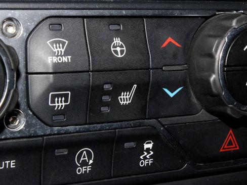 Used 2019 Jeep Wrangler Unlimited Rubicon AWD/4WD image 5