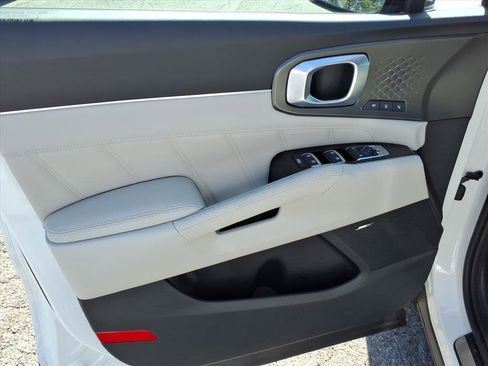 New 2026 Kia Sorento SX Prestige image 16