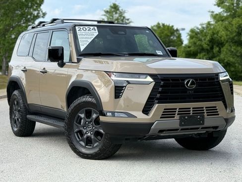 Certified 2024 Lexus GX 550 AWD/4WD image 2