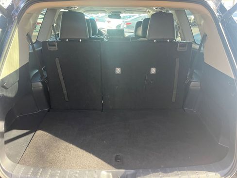 Used 2025 Toyota Grand Highlander XLE image 28