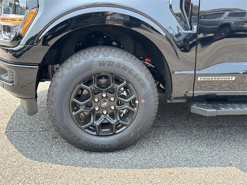 New 2025 Ford F150 XLT w/ Equipment Group 302A MID image 11