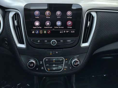 Used 2024 Chevrolet Malibu LT image 7