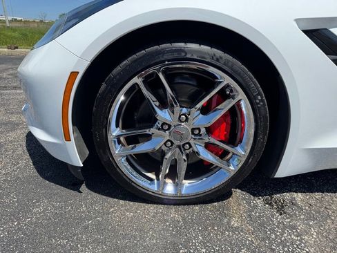 Used 2017 Chevrolet Corvette Stingray Coupe RWD image 27