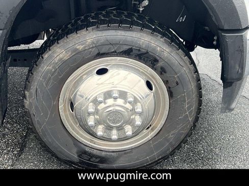 Used 2024 Ford F550 4x4 Regular Cab Super Duty w/ XL Chrome Package image 14