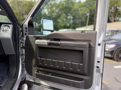 Used 2016 Ford F350 Lariat w/ Snow Plow Prep Package AWD/4WD image 25