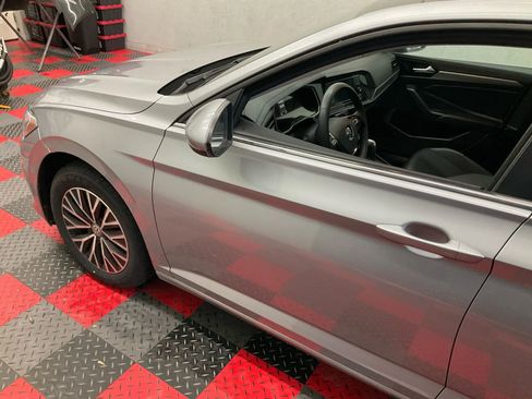 Used 2020 Volkswagen Jetta SE w/ SE Cold Weather Package image 14