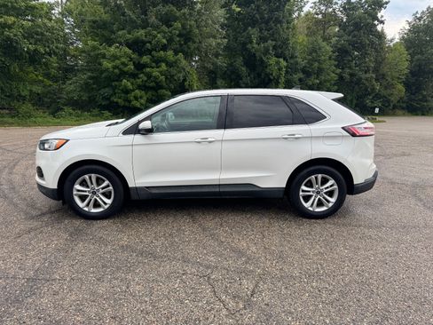 Used 2020 Ford Edge SEL w/ Convenience Package AWD/4WD image 6