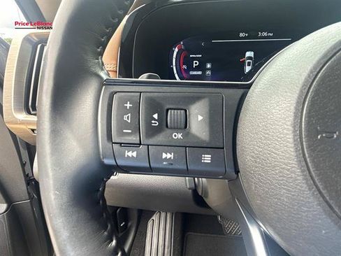 Used 2024 Nissan Pathfinder Platinum w/ Cargo Package FWD image 23