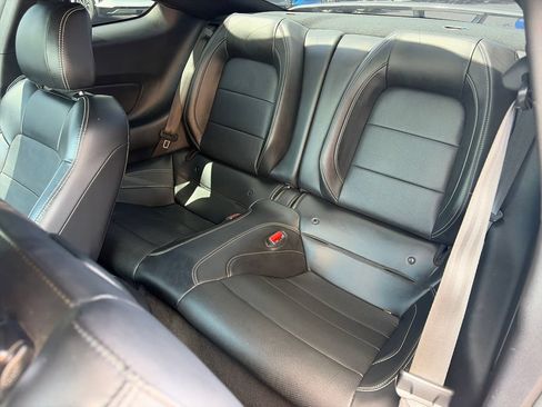 Used 2022 Ford Mustang GT Premium w/ GT Performance Package RWD image 26