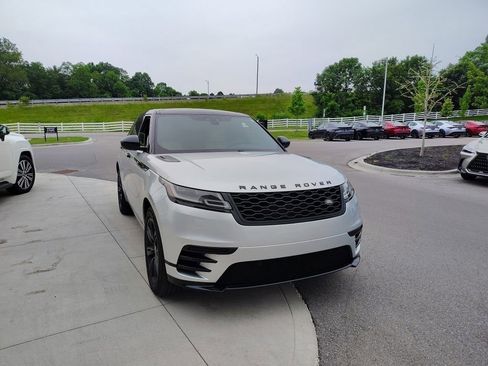 Used 2020 Land Rover Range Rover Velar R-Dynamic S AWD/4WD image 29