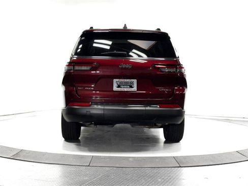 Used 2022 Jeep Grand Cherokee L Limited image 10