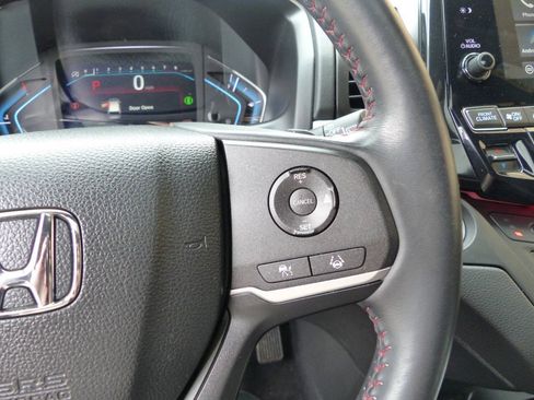 Used 2024 Honda Odyssey Sport image 27
