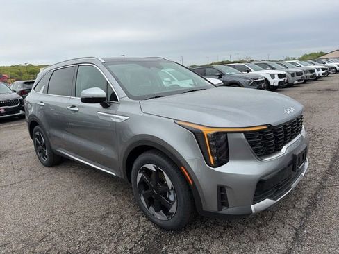 New 2026 Kia Sorento EX w/ EX Premium Package AWD/4WD image 1