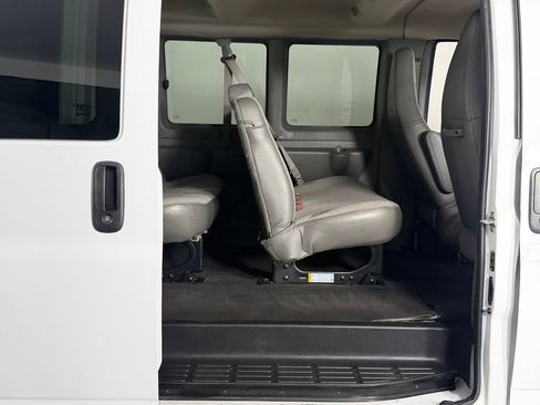 Used 2025 Chevrolet Express 3500 LT w/ LT Preferred Equipment Group RWD image 24