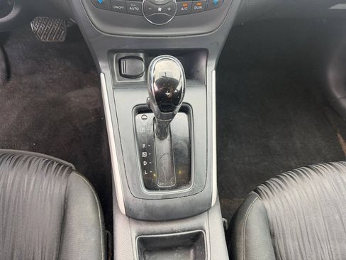 Used 2019 Nissan Sentra SV FWD image 14