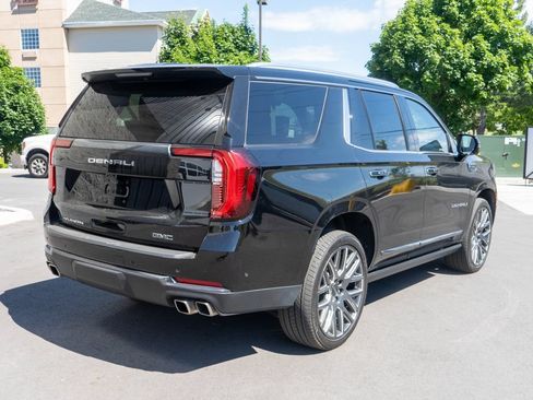 Used 2026 GMC Yukon Denali Ultimate AWD/4WD image 7