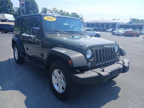 Used 2015 Jeep Wrangler Unlimited Sport w/ Quick Order Package 24S AWD/4WD image 8