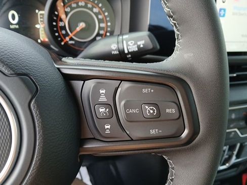 New 2026 Jeep Gladiator Sport image 28