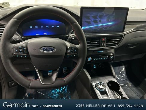 Used 2023 Ford Escape ST-Line Elite image 17