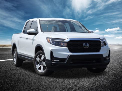 Used 2025 Honda Ridgeline RTL image 2