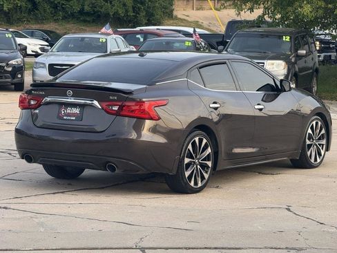 Used 2016 Nissan Maxima SR FWD image 7