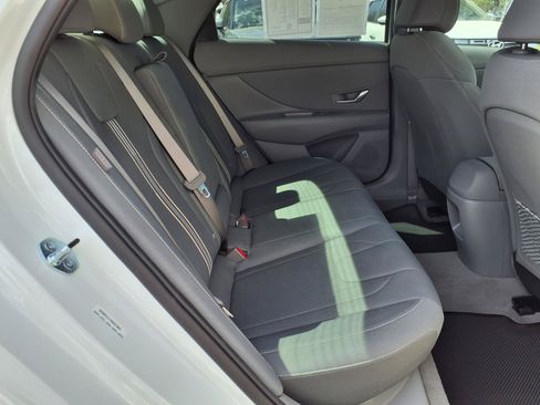 Certified 2026 Hyundai Elantra SEL Sport FWD image 14