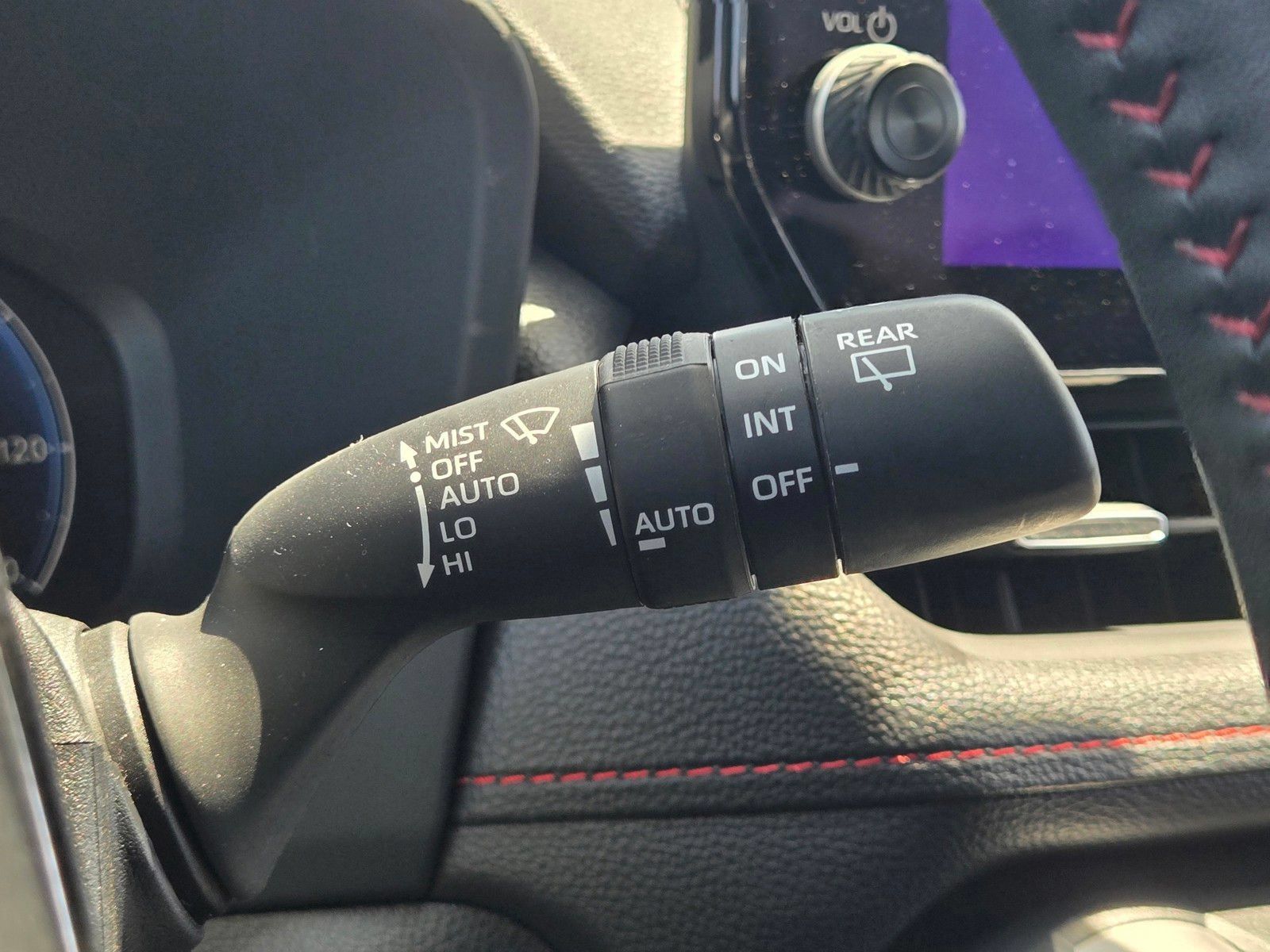 Used 2024 Toyota RAV4 XSE w/ Weather Package AWD/4WD image 25