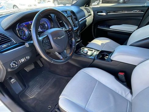 Used 2018 Chrysler 300 S w/ 300S Premium Group 2 image 14