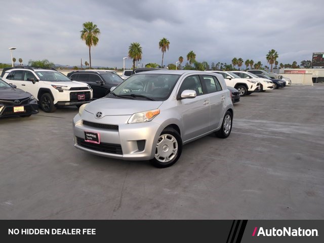 Used 2011 Scion xD FWD image 1