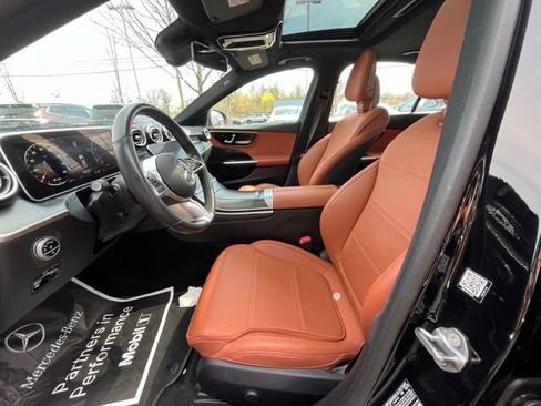 Certified 2023 Mercedes-Benz C 300 4MATIC Sedan image 13