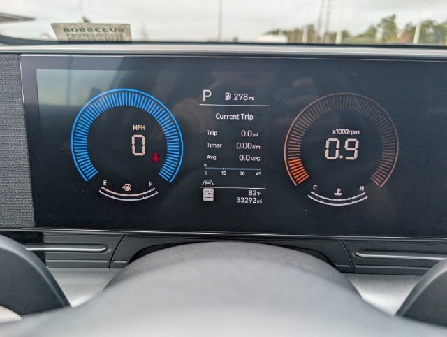 Used 2025 Hyundai Kona SEL FWD image 15