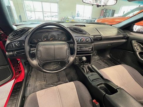 Used 1994 Chevrolet Camaro Z28 image 28