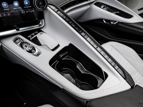 Used 2021 Chevrolet Corvette Stingray Premium Conv w/ Z51 Performance Package image 61