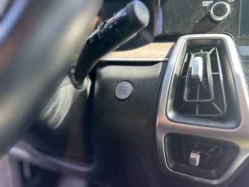 Used 2021 Kia Sorento EX image 30