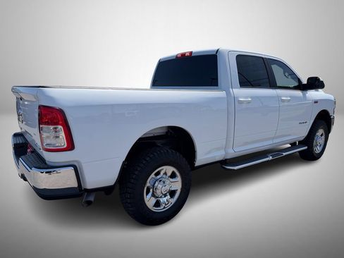 Used 2022 RAM 2500 Big Horn AWD/4WD image 3